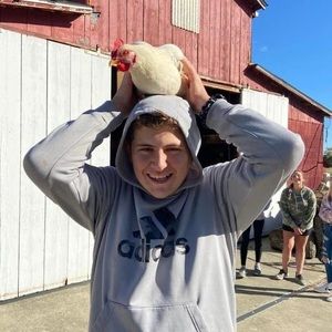 Meet your Posher, Eric